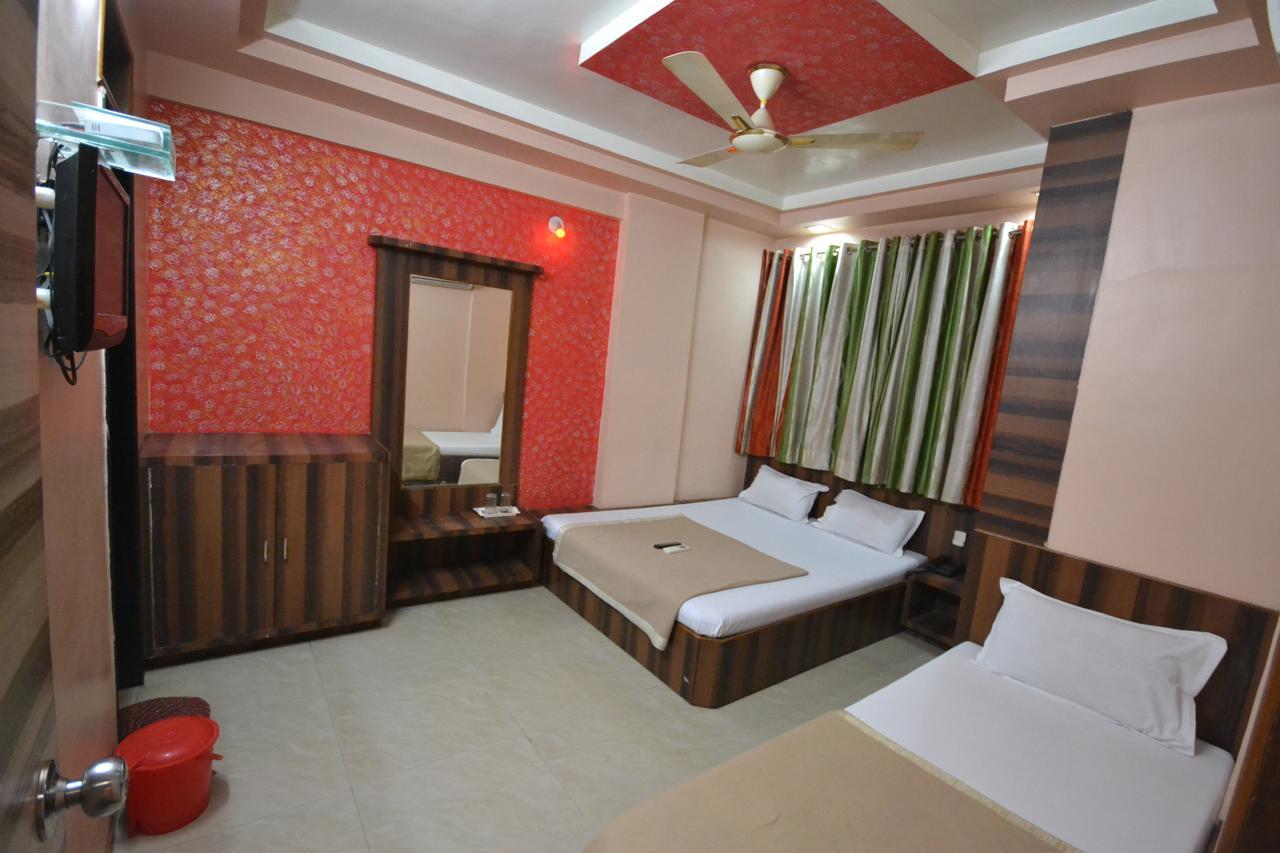 Hotel Sai Hari Prasad เชอร์ดี ภายนอก รูปภาพ