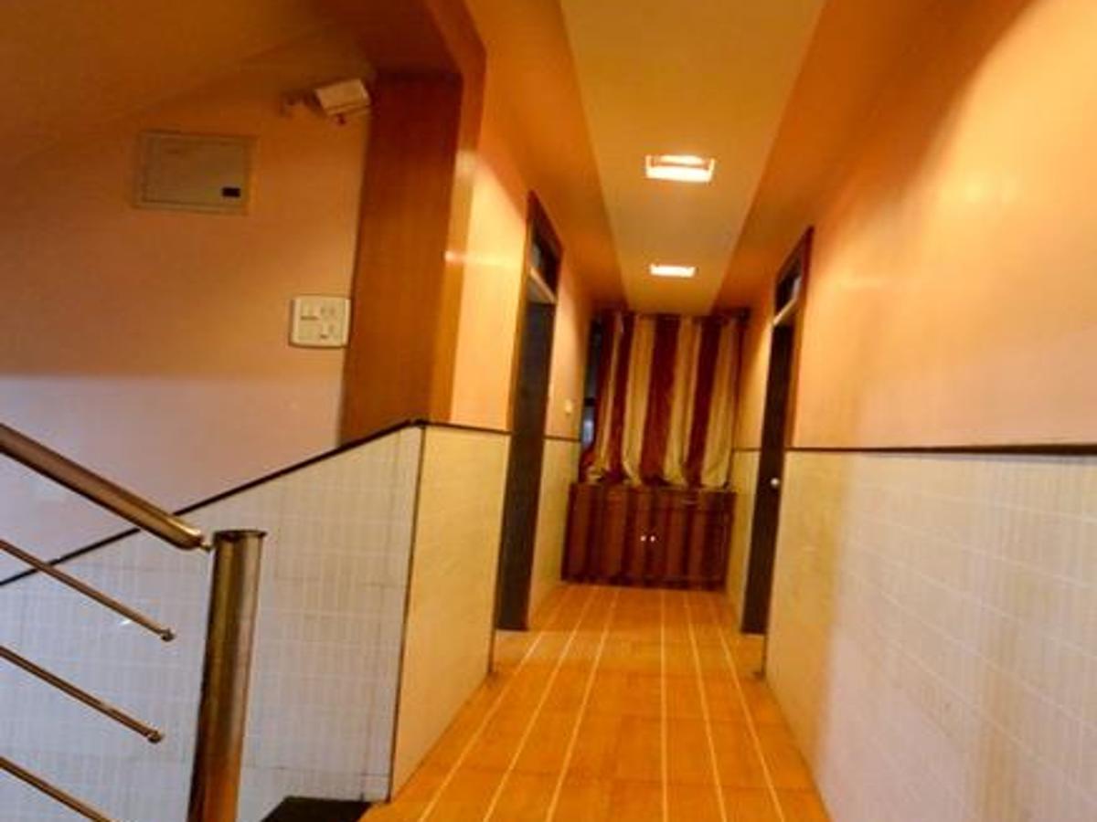 Hotel Sai Hari Prasad เชอร์ดี ภายนอก รูปภาพ