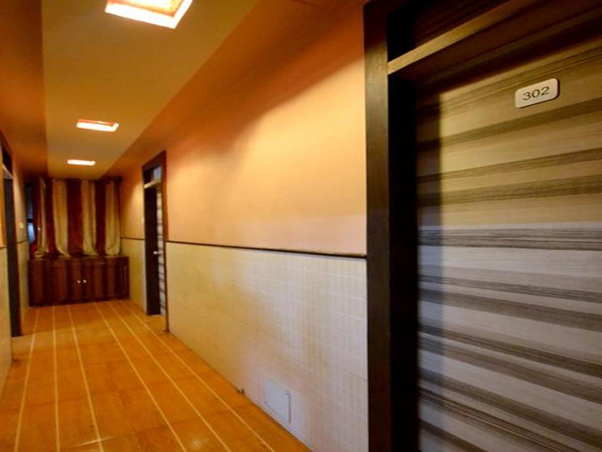 Hotel Sai Hari Prasad เชอร์ดี ภายนอก รูปภาพ